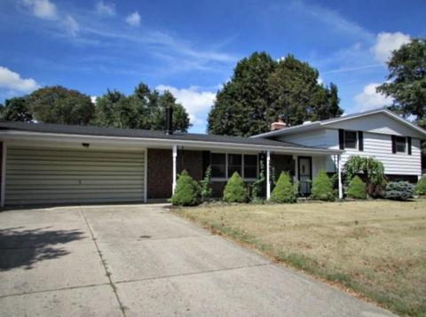 2823 Home Orchard Dr, Springfield, OH 45503 photo 2