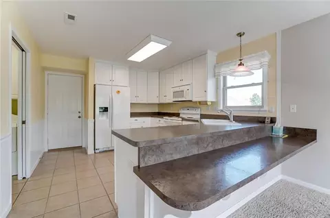 284 Hampton Trl, Springfield, OH 45502 photo 12