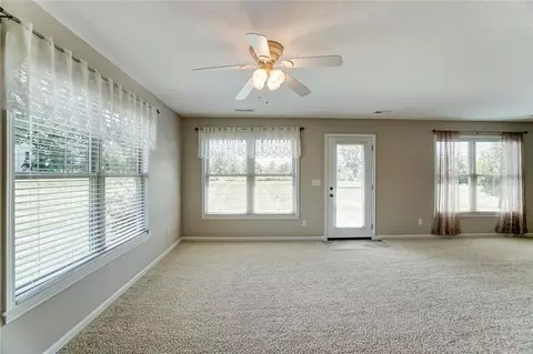 284 Hampton Trl, Springfield, OH 45502 photo 11