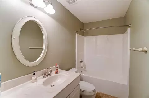 284 Hampton Trl, Springfield, OH 45502 photo 20