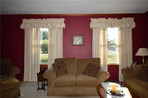 6327 Floyd, Springfield, OH 45502 photo 9