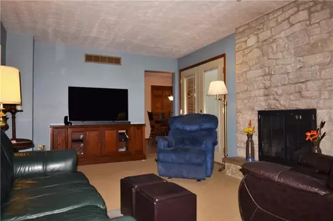 6327 Floyd, Springfield, OH 45502 photo 19