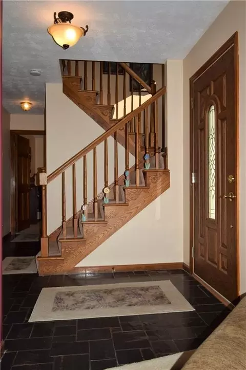 6327 Floyd, Springfield, OH 45502 photo 4