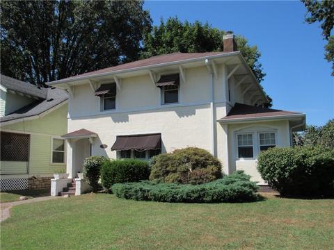 414 E Cassilly St, Springfield, OH 45503 photo 2