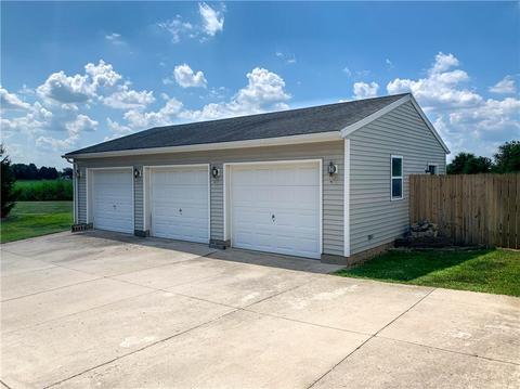 4273 Kay Ave, Springfield, OH 45502 photo 9