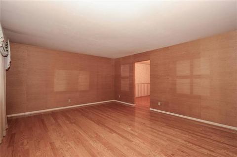 841 Weybridge Dr, Springfield, OH 45503 photo 4