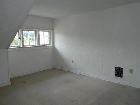 550 E Cassilly St, Springfield, OH 45503 photo 14