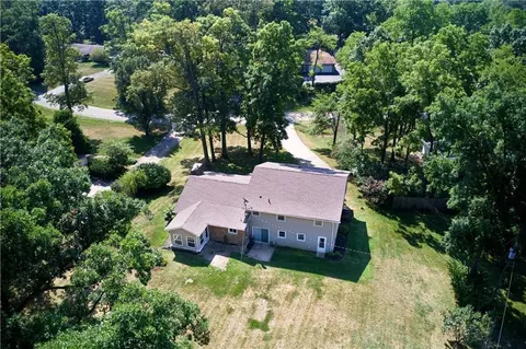 1918 Devon Dr, Springfield, OH 45503 photo 3