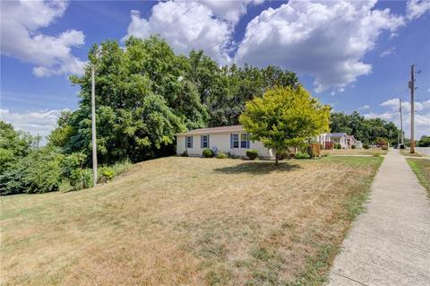 1804 Summit St, Springfield, OH 45503 photo 4