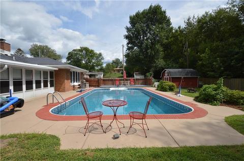 1901 Granada Dr, Springfield, OH 45503 photo 5