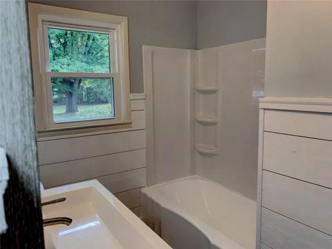 2628 S Burnett Rd, Springfield, OH 45505 photo 17