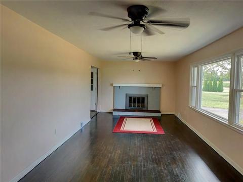 2628 S Burnett Rd, Springfield, OH 45505 photo 7