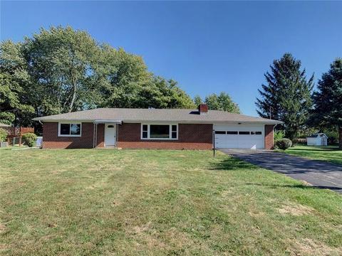 2628 S Burnett Rd, Springfield, OH 45505 photo 1