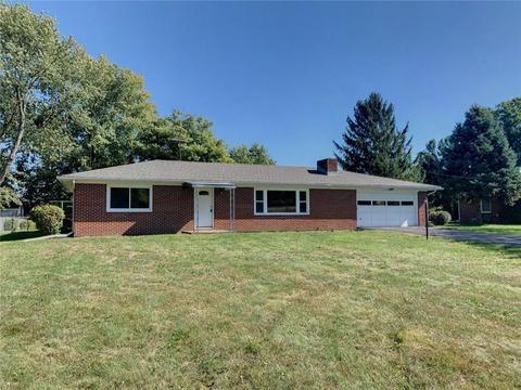 2628 S Burnett Rd, Springfield, OH 45505 photo 2