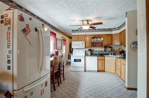 1504 Marinette Dr, Springfield, OH 45503 photo 9