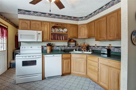 1504 Marinette Dr, Springfield, OH 45503 photo 11