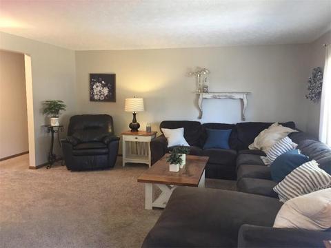 3956 Delmar Cir, Springfield, OH 45503 photo 6