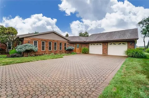 4062 Chico Ct, Springfield, OH 45502 photo 2