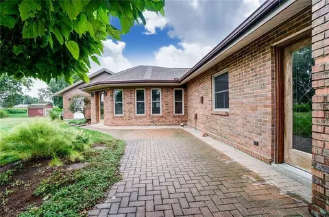 4062 Chico Ct, Springfield, OH 45502 photo 7