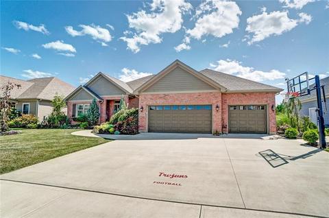 1300 Red Maple, Troy, OH 45373 photo 3