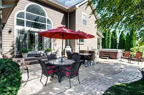2860 Windy Ridge Dr, Springfield, OH 45502 photo 34