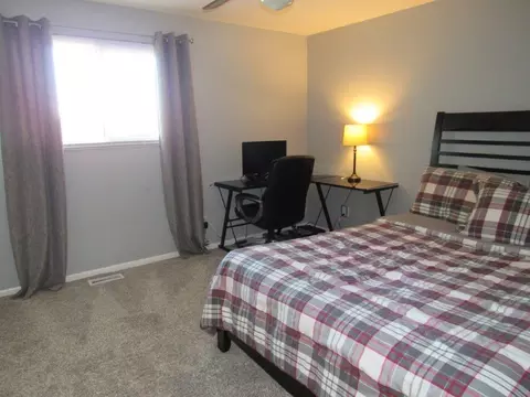 3127 E High St, Springfield, OH 45505 photo 12