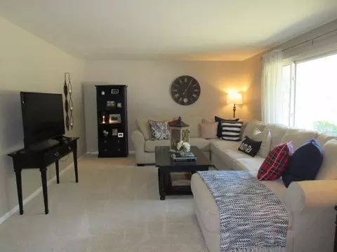 3127 E High St, Springfield, OH 45505 photo 3