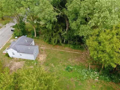 1804 Delaware, Springfield, OH 45506 photo 4