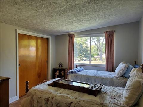 150 Meadow Ln, Springfield, OH 45505 photo 11