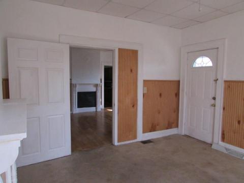 302 N Isabella St, Springfield, OH 45504 photo 9