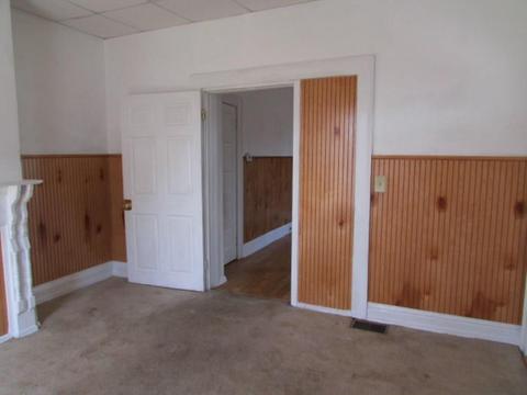 302 N Isabella St, Springfield, OH 45504 photo 8