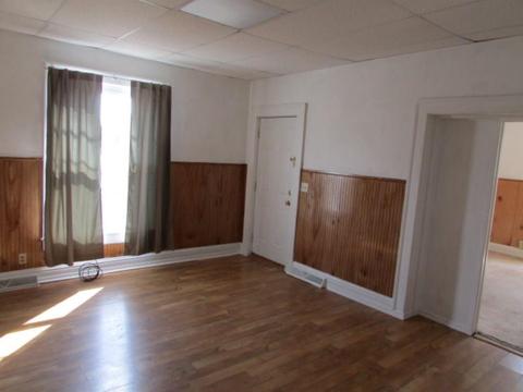302 N Isabella St, Springfield, OH 45504 photo 6