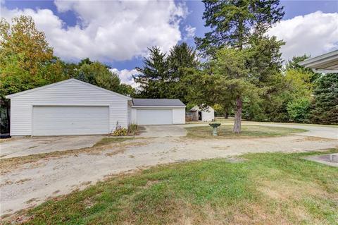 666 W Possum Rd, Springfield, OH 45506 photo 4