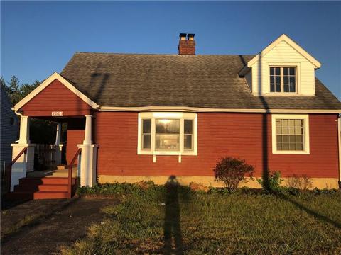 2001 S Limestone St, Springfield, OH 45505 photo 1