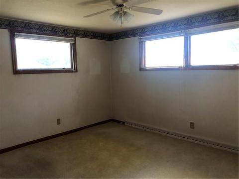 2648 Home Orchard St, Springfield, OH 45503 photo 9