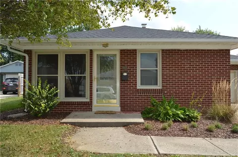 4836 Westmont, Springfield, OH 45503 photo 2