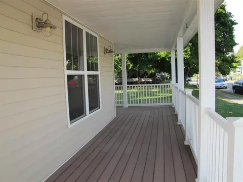 401 N Jackson, Springfield, OH 45504 photo 3