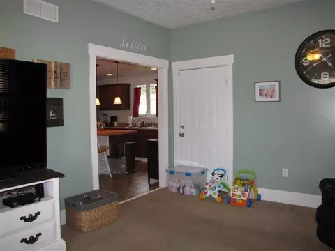 401 N Jackson, Springfield, OH 45504 photo 9