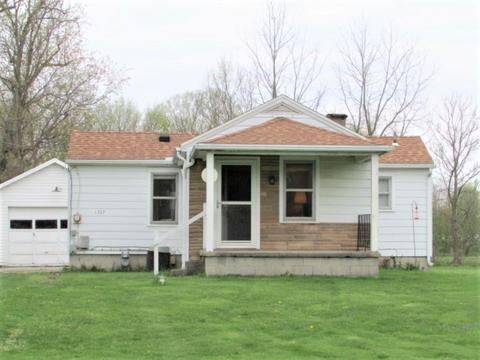 1737 S Burnett Rd, Springfield, OH 45505 photo 1