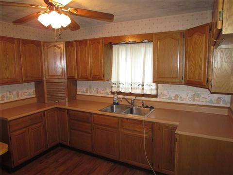 217 N Koke, De Graff, OH 43318 photo 7