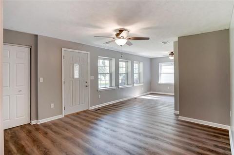 221 Hickory Dr, Springfield, OH 45503 photo 7