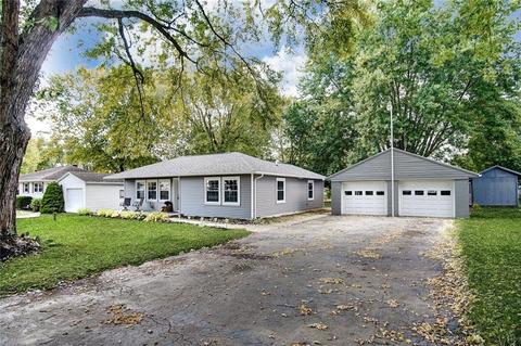 221 Hickory Dr, Springfield, OH 45503 photo 3