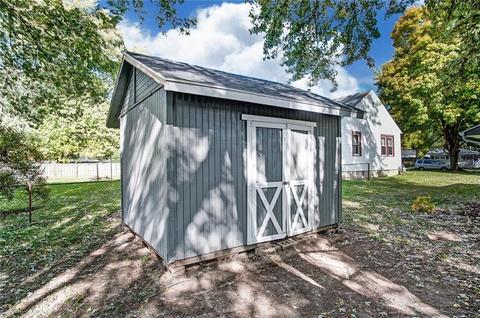 221 Hickory Dr, Springfield, OH 45503 photo 34