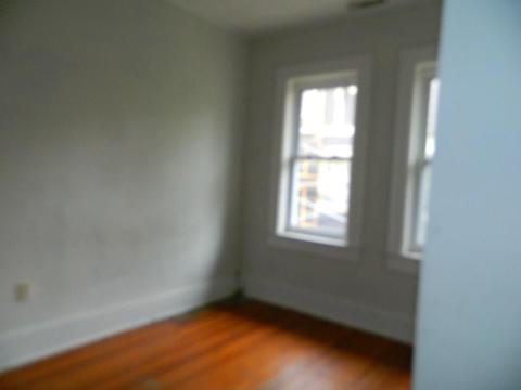 380 E Madison Ave, Springfield, OH 45503 photo 13