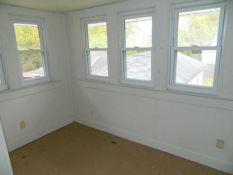 380 E Madison Ave, Springfield, OH 45503 photo 11