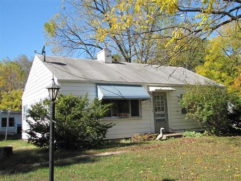 1511 S Burnett Rd, Springfield, OH 45505 photo 1