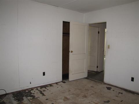 1511 S Burnett Rd, Springfield, OH 45505 photo 13