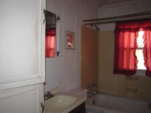 1511 S Burnett Rd, Springfield, OH 45505 photo 10
