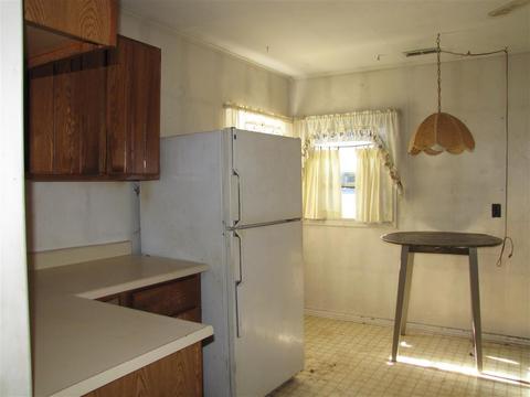 1511 S Burnett Rd, Springfield, OH 45505 photo 5