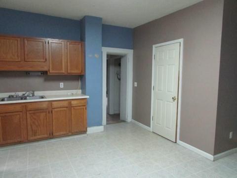 1409 W 1st St, Springfield, OH 45504 photo 8